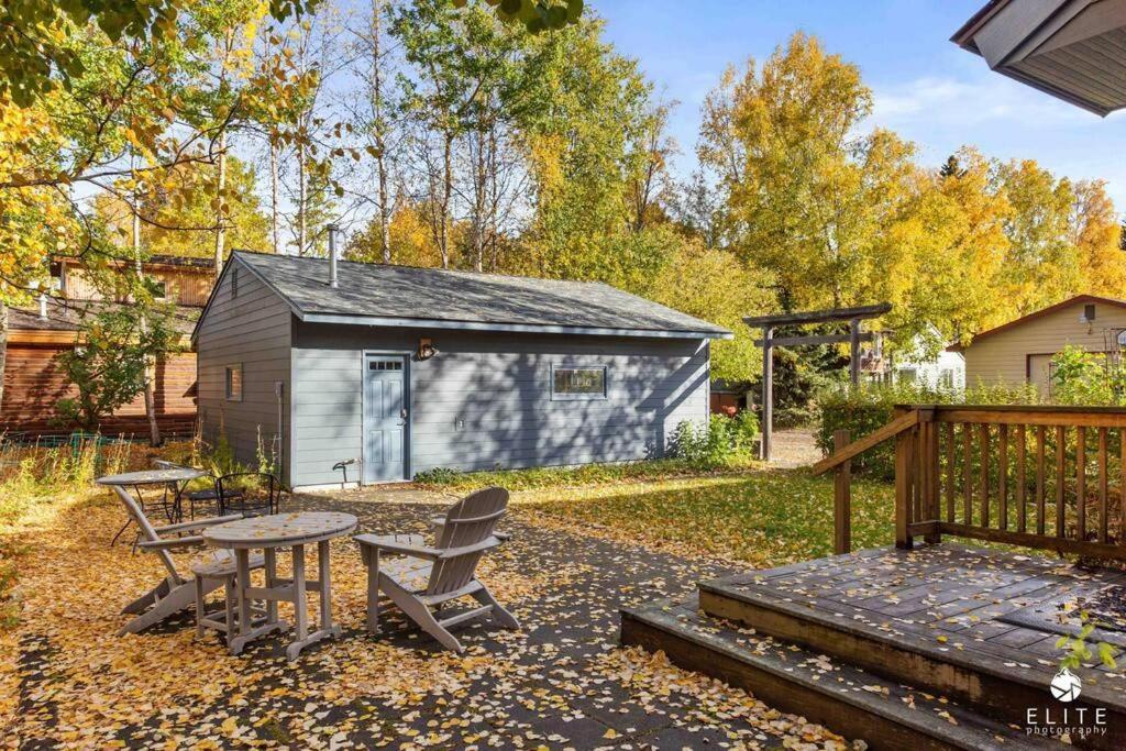 Ferienwohnung Fireweed Gardens In Roger'S Park Anchorage Exterior foto